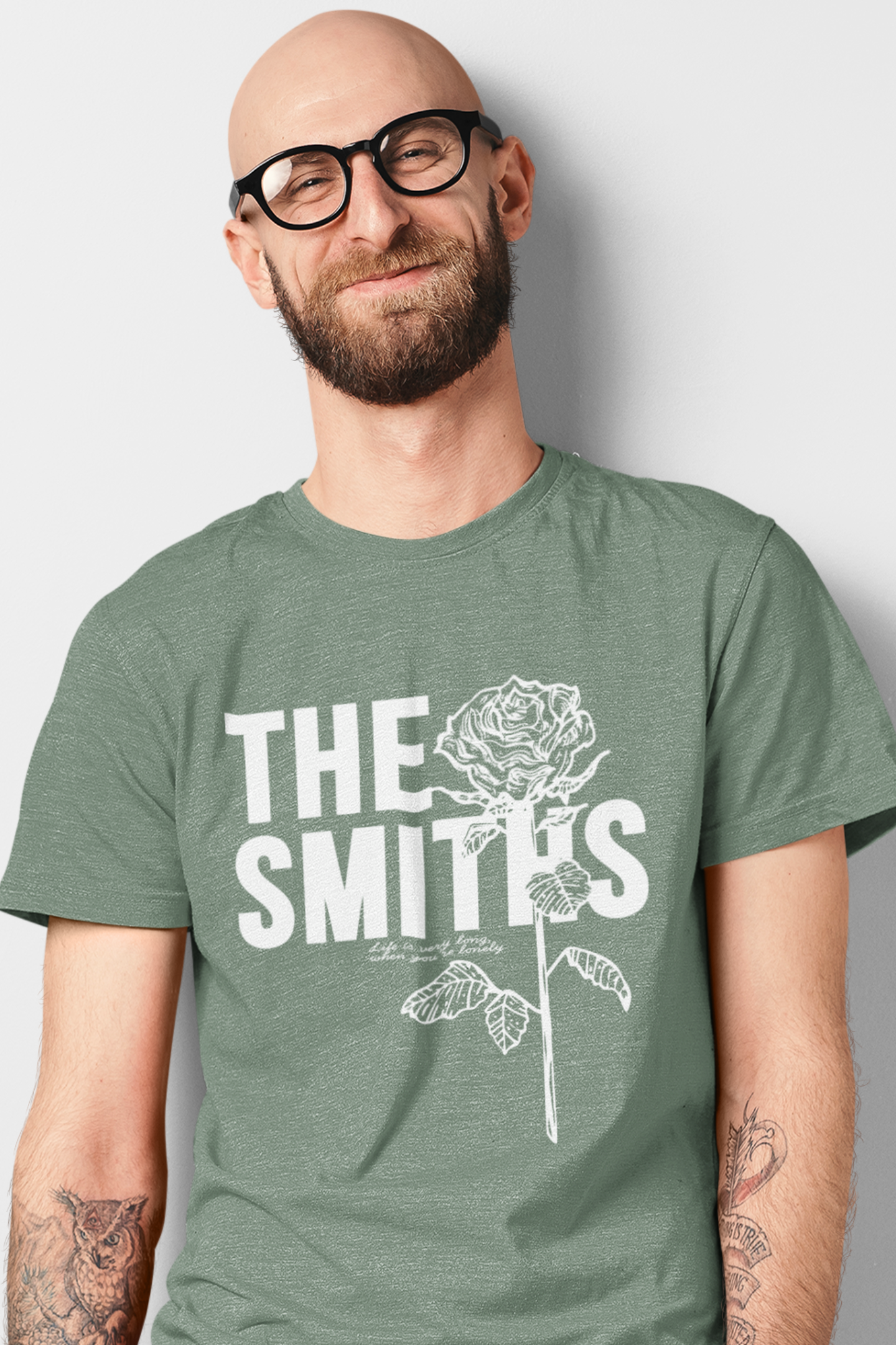 Life Is Very Long When You're Lonely T Shirt | The Smiths T Shirt | The Smiths Gift | Rock and Roll | Morrissey T Shirt